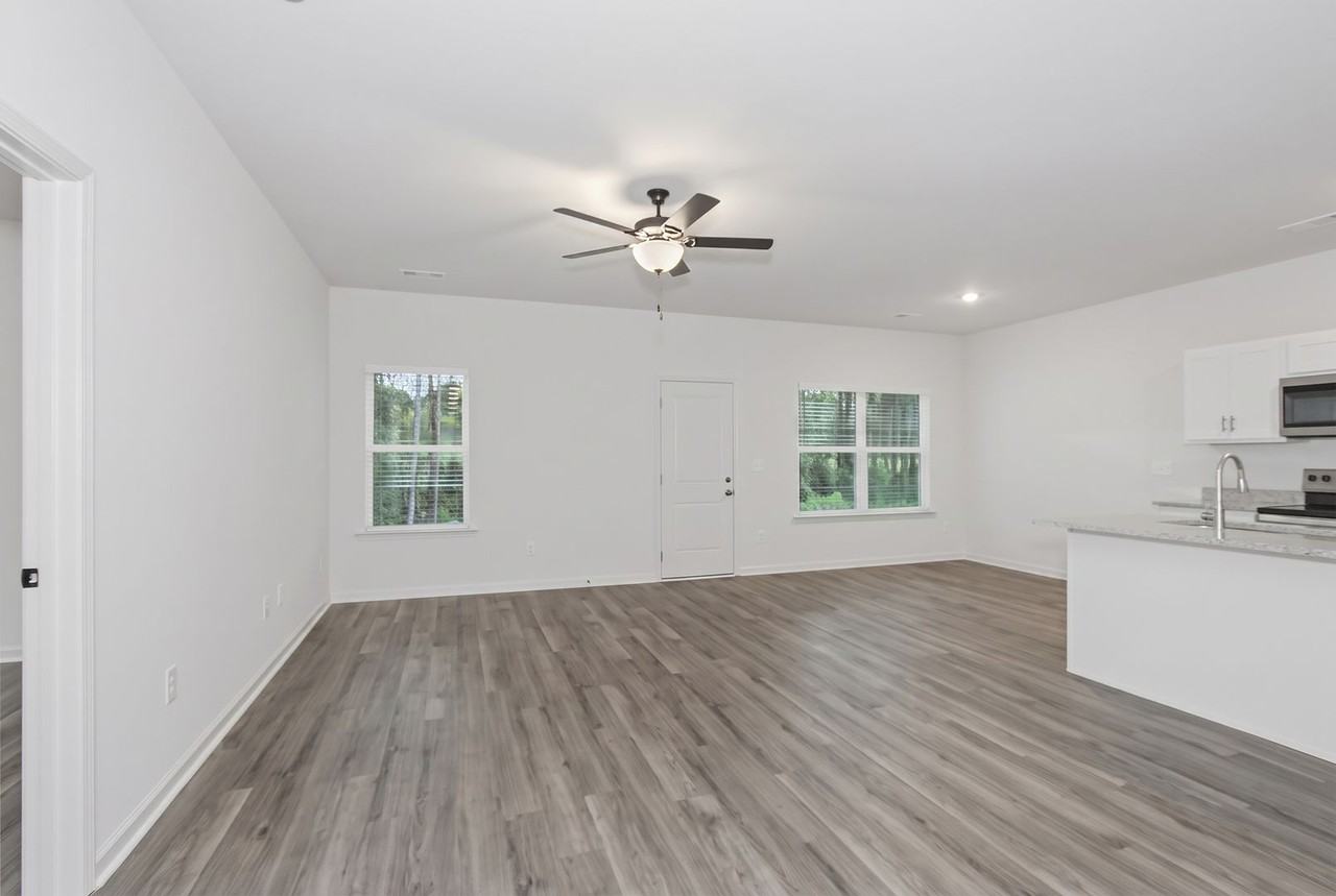 5935 Spencer Terr. - Photo 4 of 37
