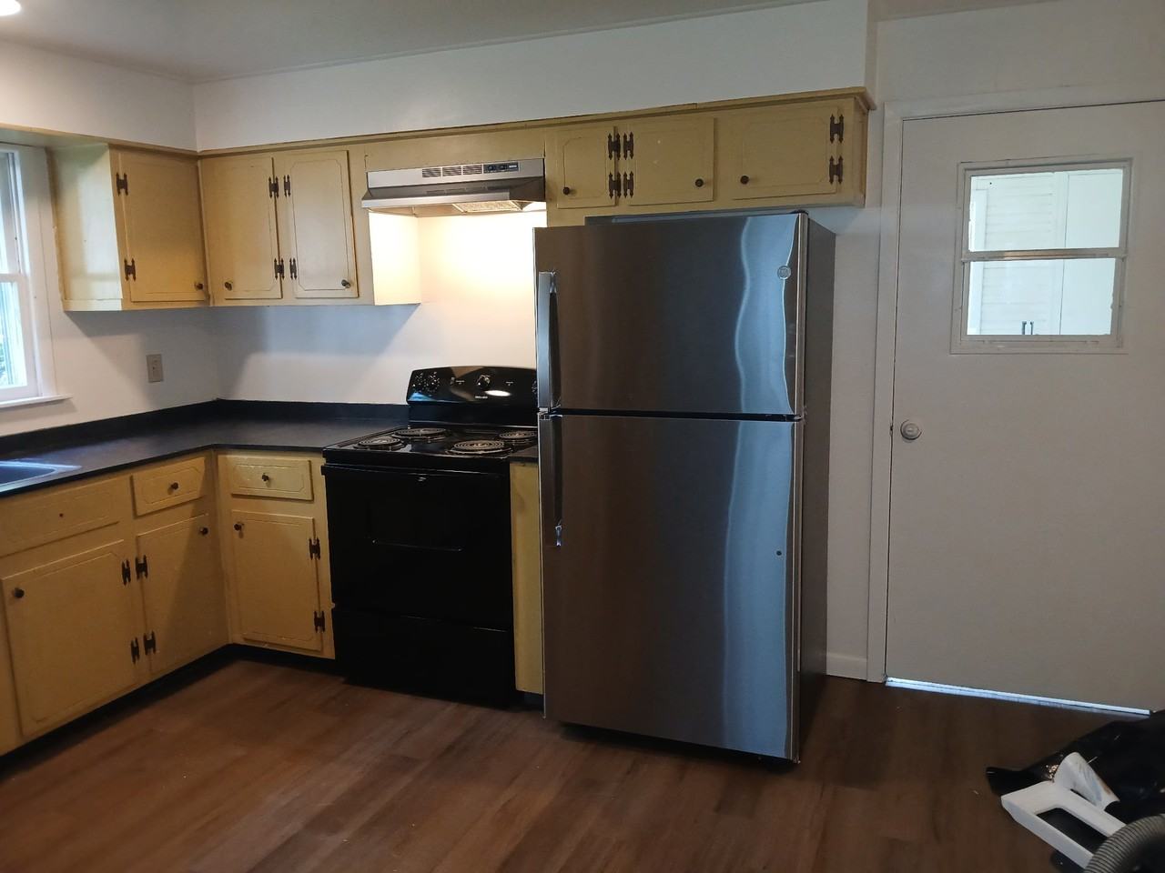 206 Chance St - Photo 2 of 15