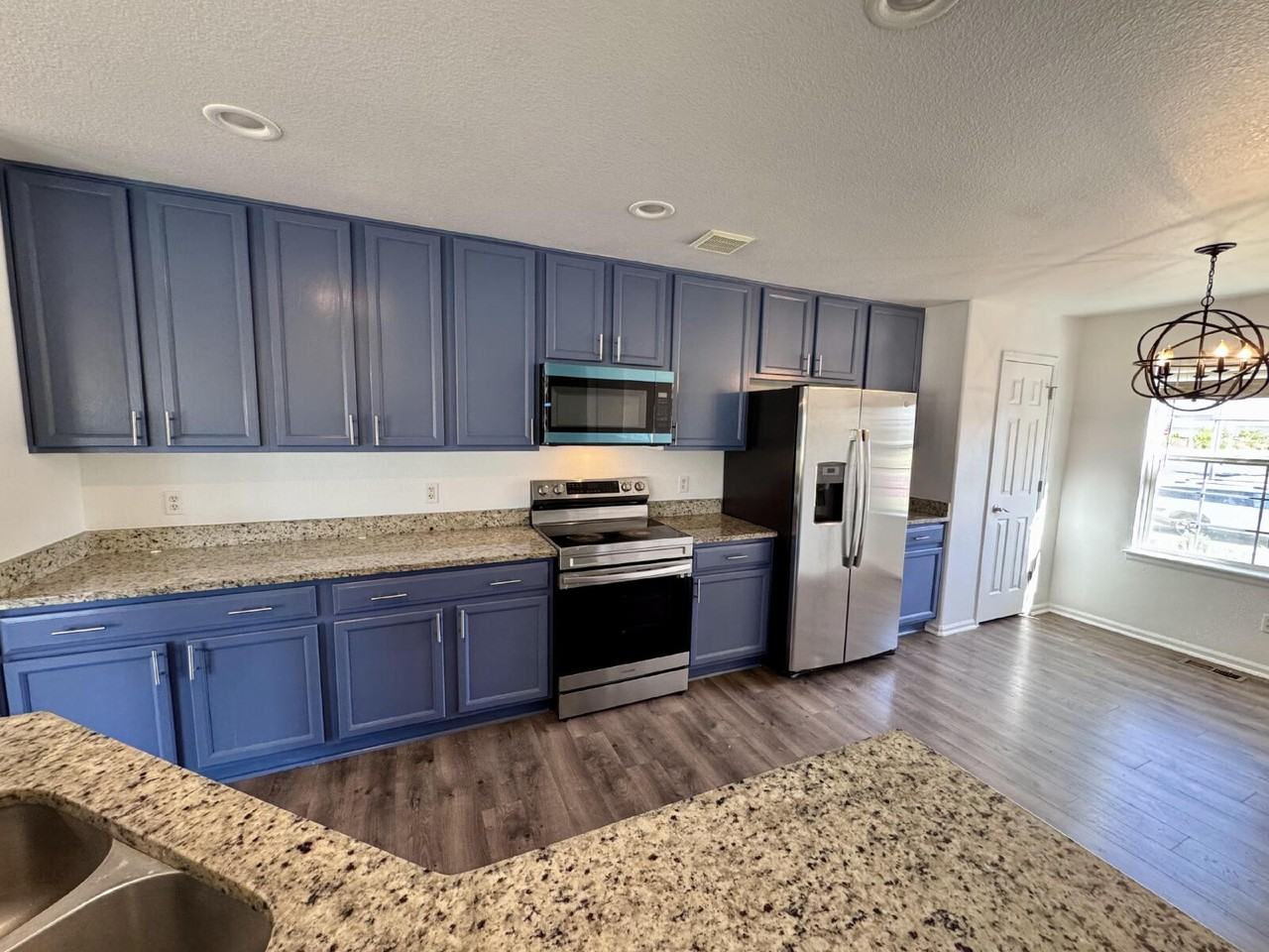 19308 E Dickenson Pl - Photo 6 of 35