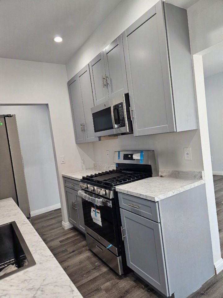 6027 Allston St - Photo 2 of 12
