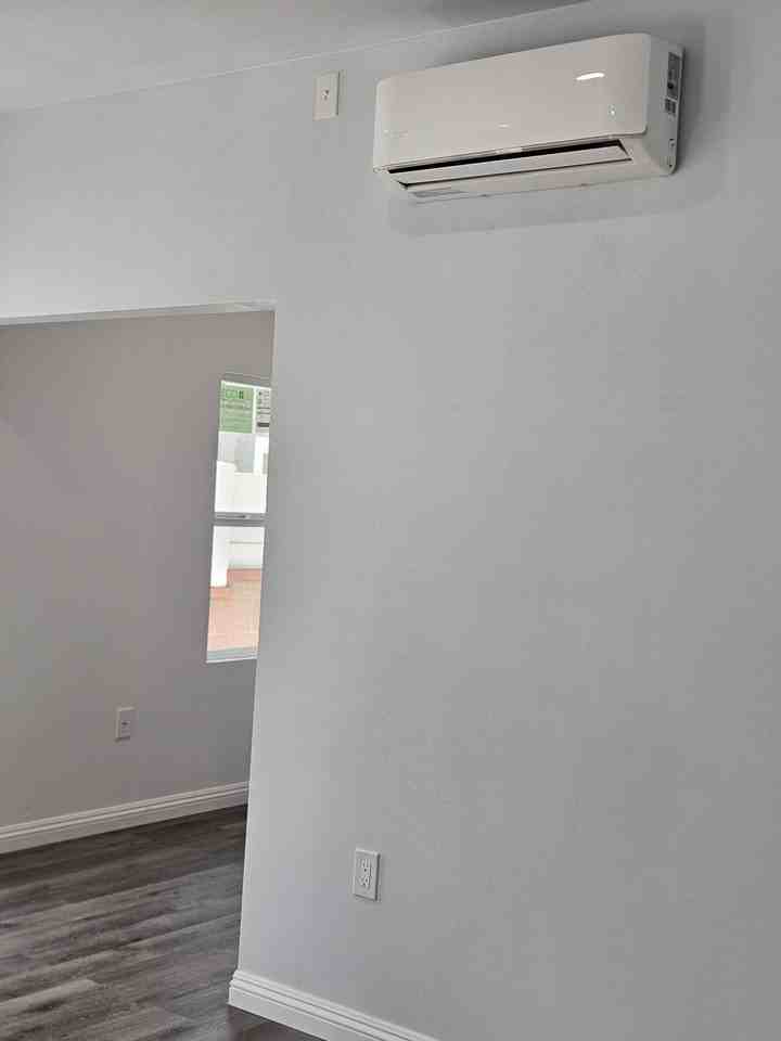 6027 Allston St - Photo 5 of 12