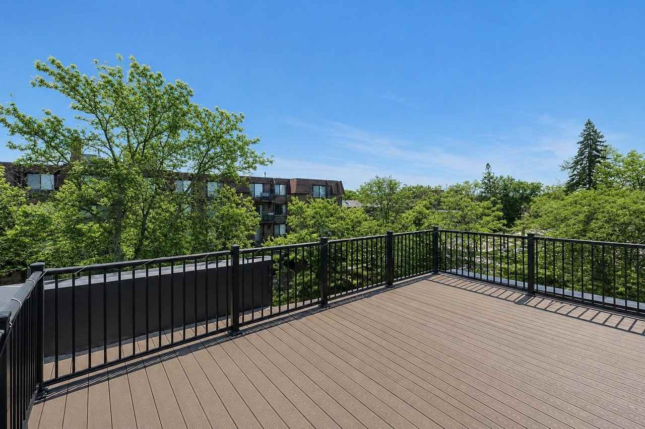 3512 Dupont Ave S #2 - Photo 2 of 8
