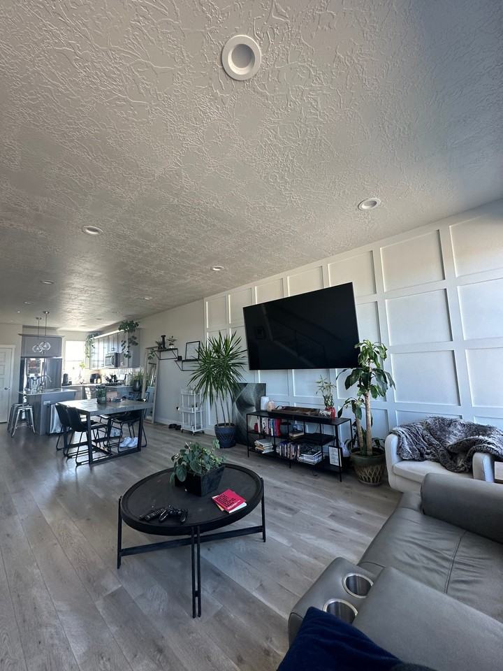 5781 W Lake Ave - Photo 4 of 11