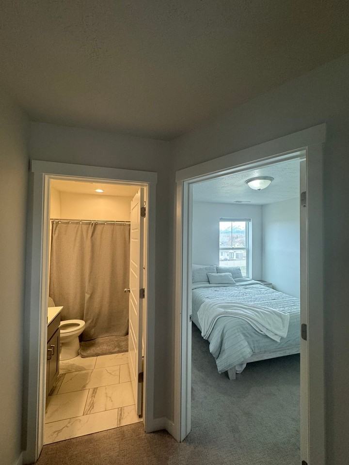 5781 W Lake Ave - Photo 7 of 11