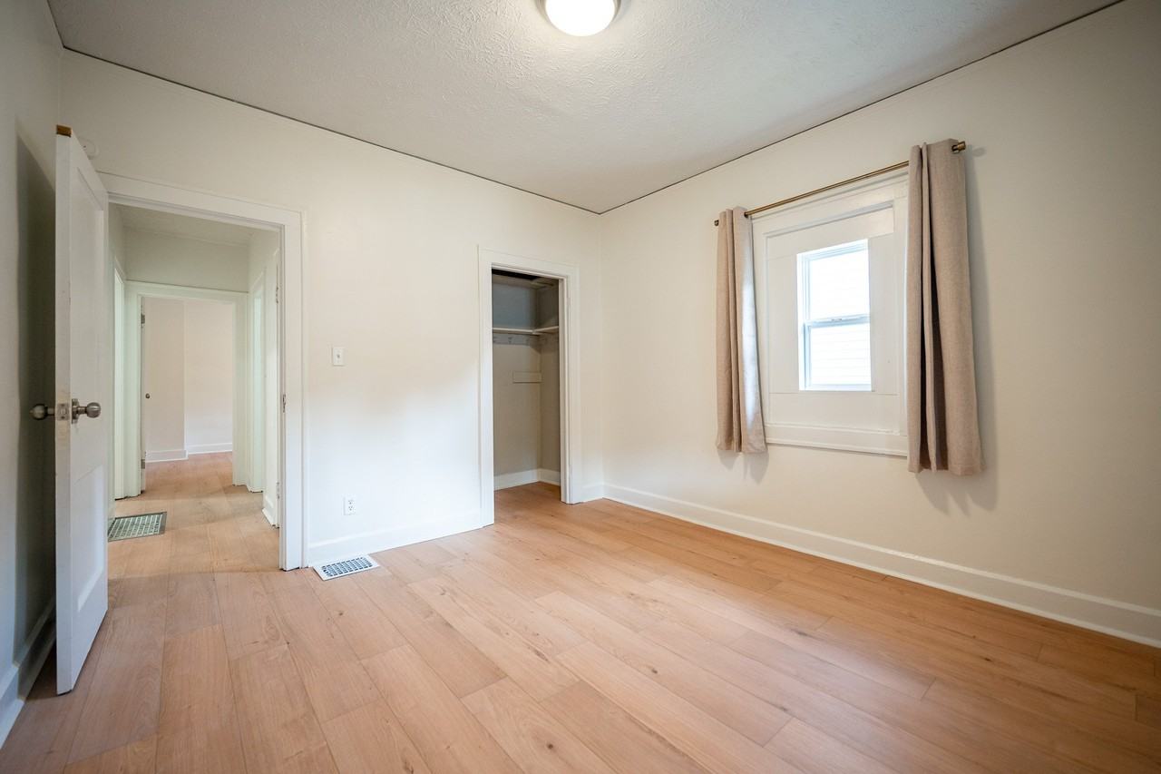 3438 Carrollton Ave - Photo 4 of 22