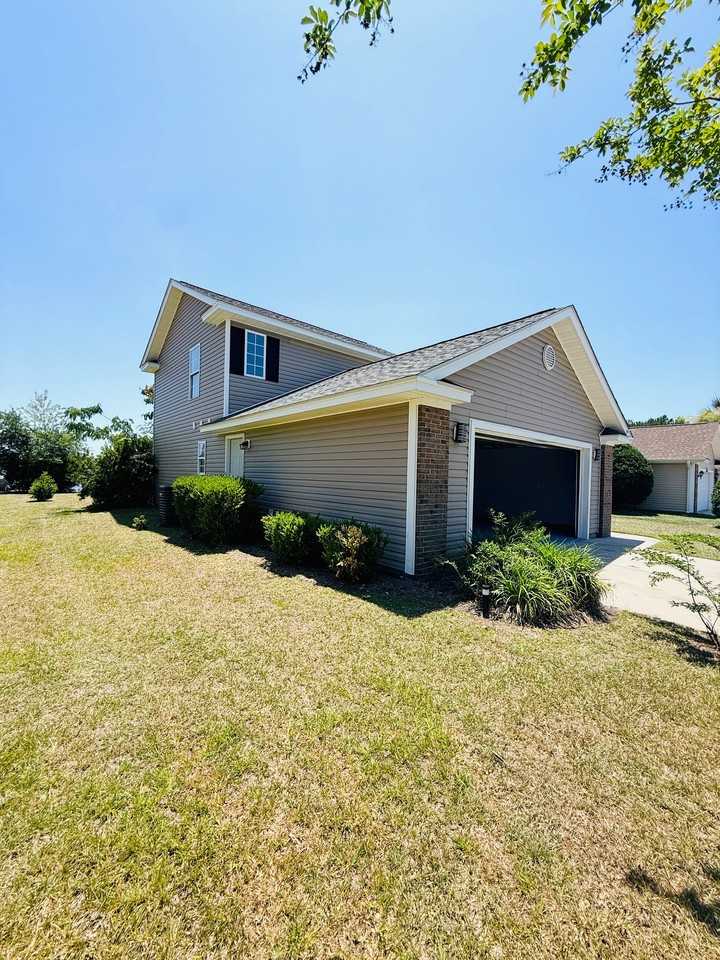4387 Heartwood Ln - Photo 2 of 19