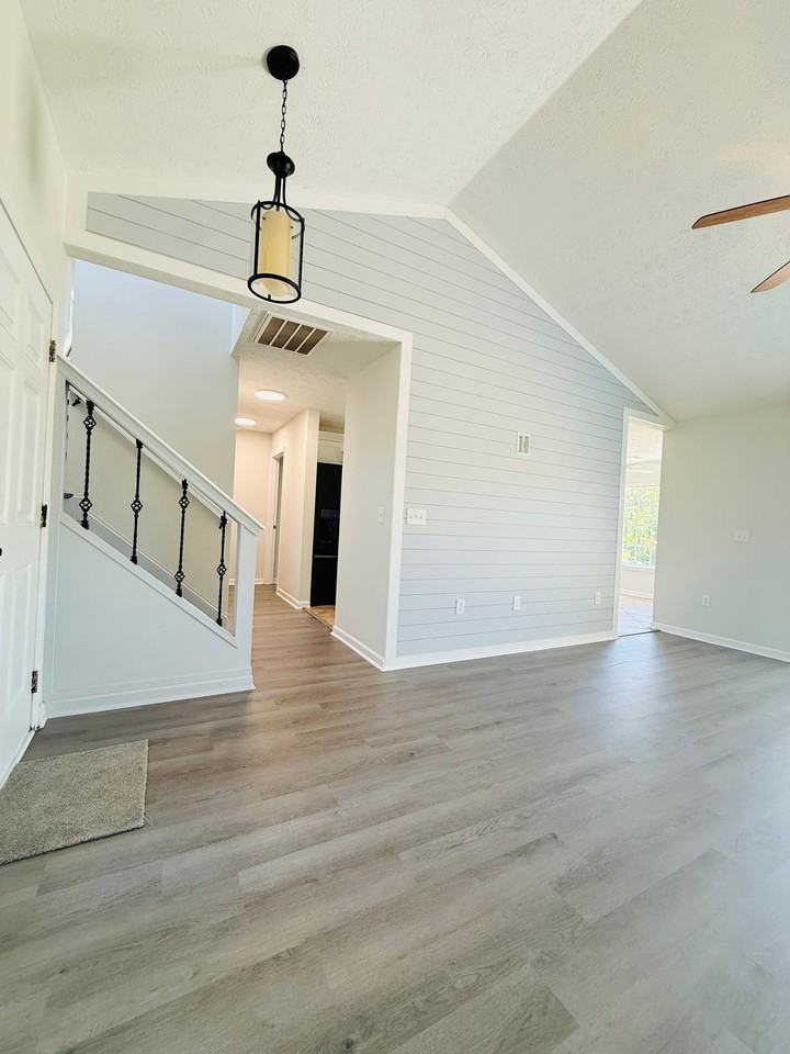 4387 Heartwood Ln - Photo 3 of 19
