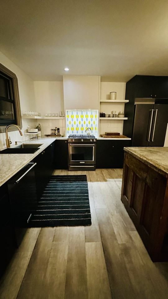 51 Carroll St - Photo 4 of 10