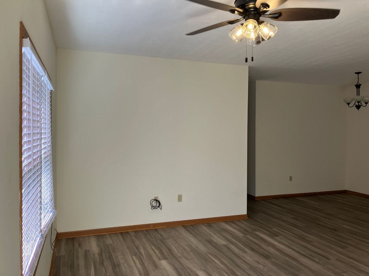 1034 Laurel Tree Ct - Photo 2 of 20
