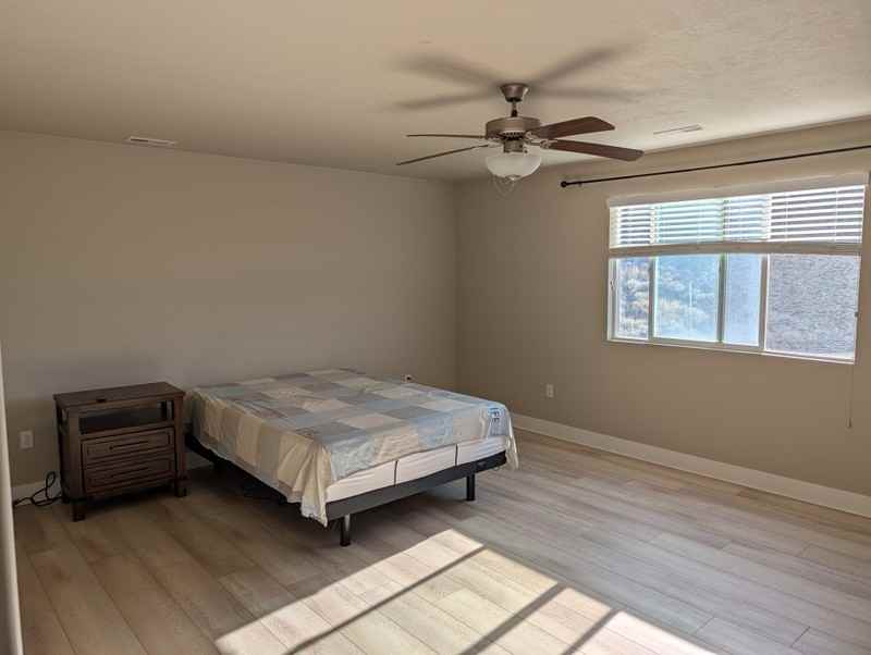 583 W Koins Way - Photo 4 of 8