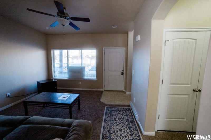 1606 Ws #21 - Photo 3 of 11