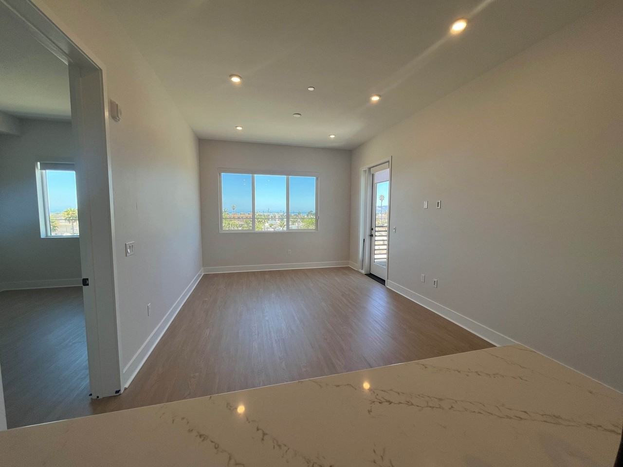 401 W Grand Ave #401 - Photo 6 of 17