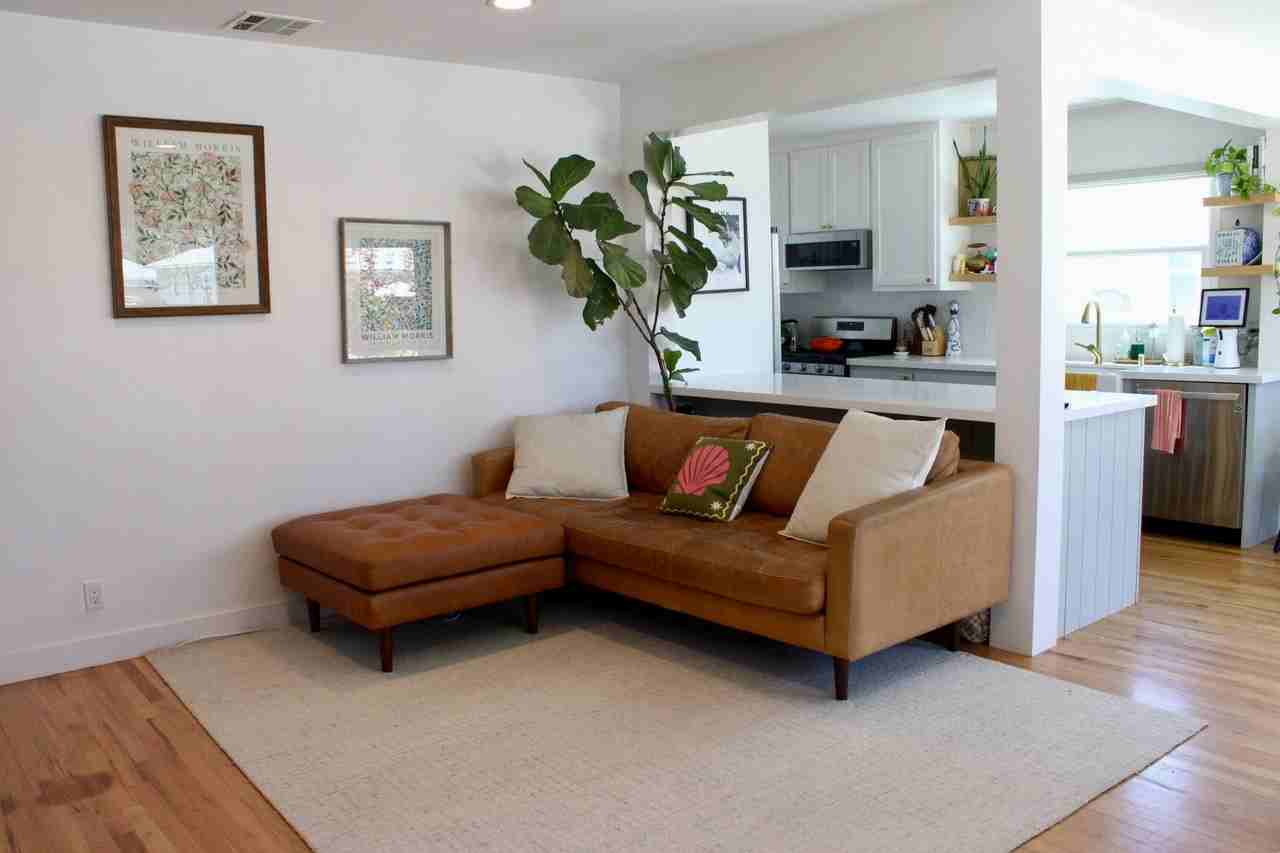 5922 Greentop St - Photo 2 of 17