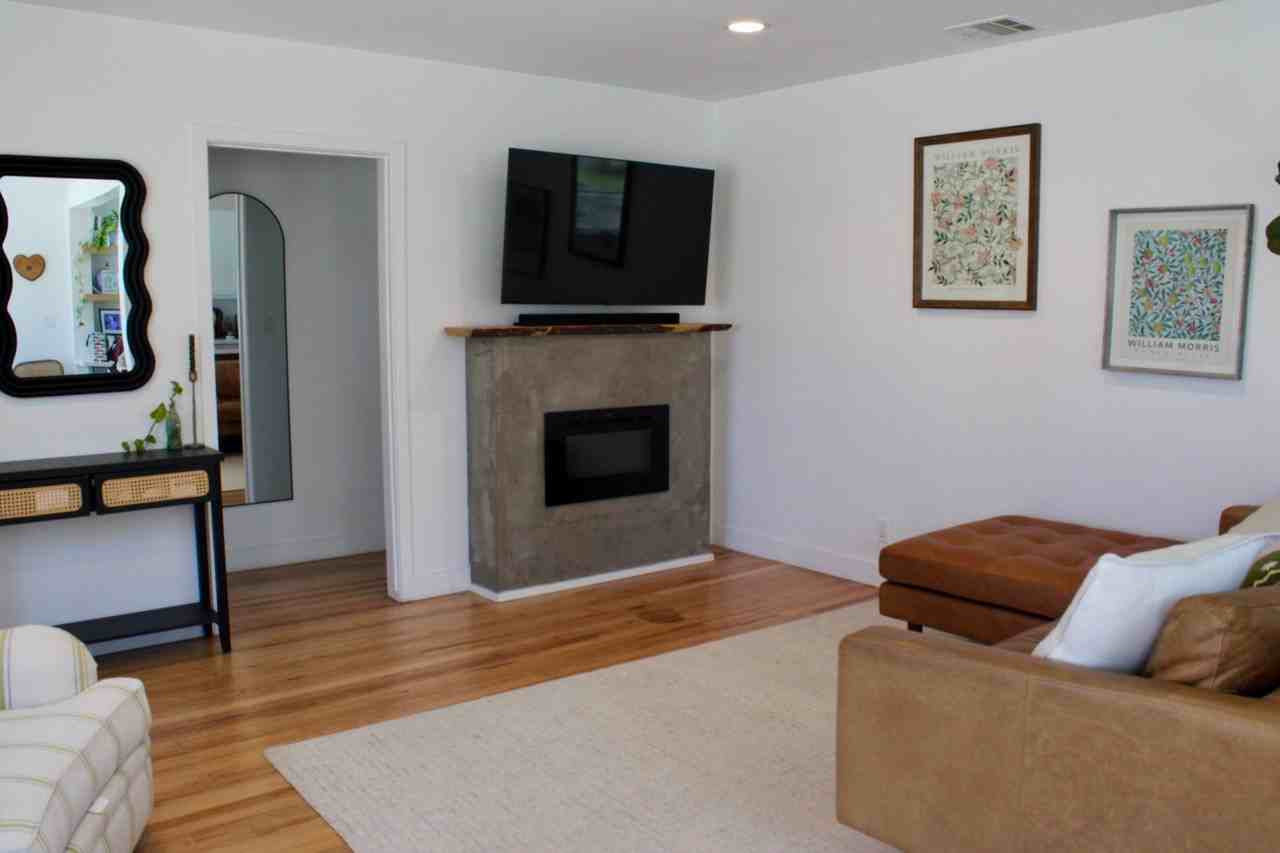 5922 Greentop St - Photo 3 of 17