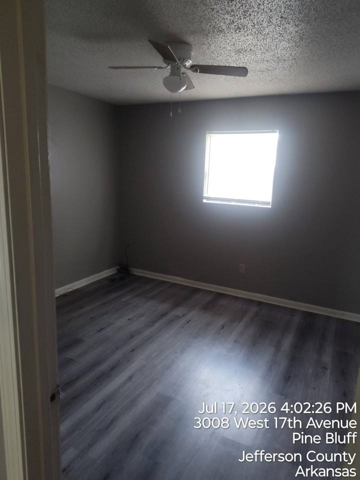 3008 W 17th Ave #3 - Photo 2 of 6