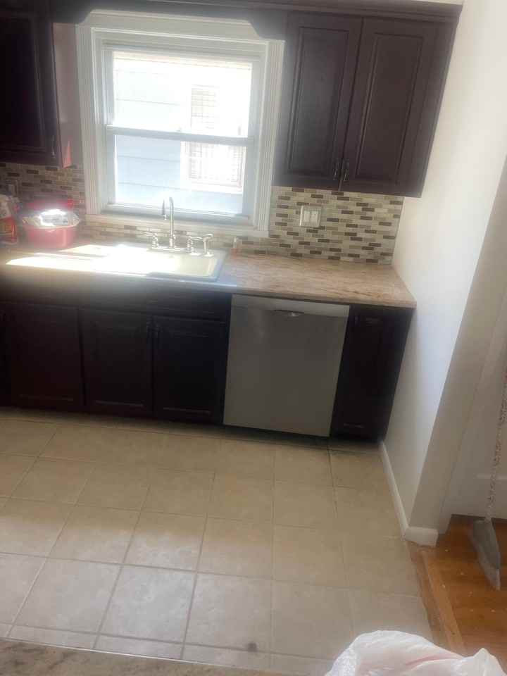 24 Keats St #1FL - Photo 2 of 18