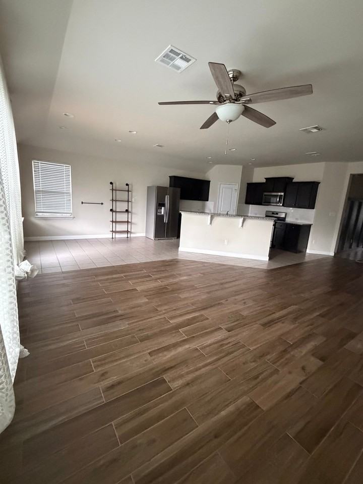 124 Sage Meadows Dr - Photo 7 of 19