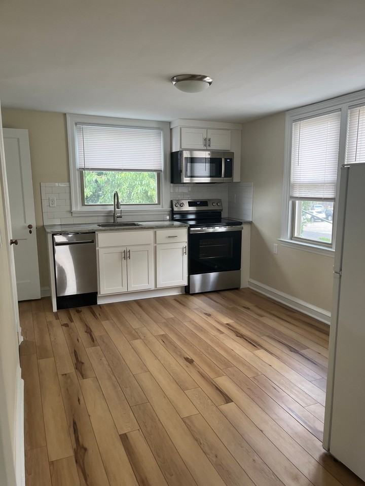 803 Burke Ave #2 - Photo 2 of 21