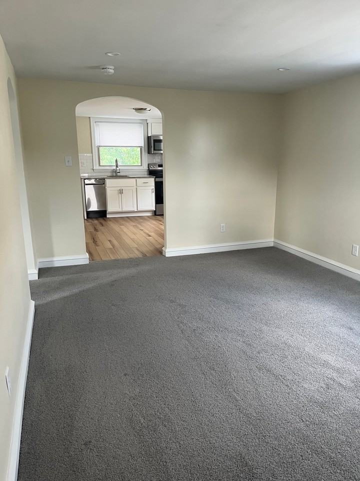 803 Burke Ave #2 - Photo 7 of 21
