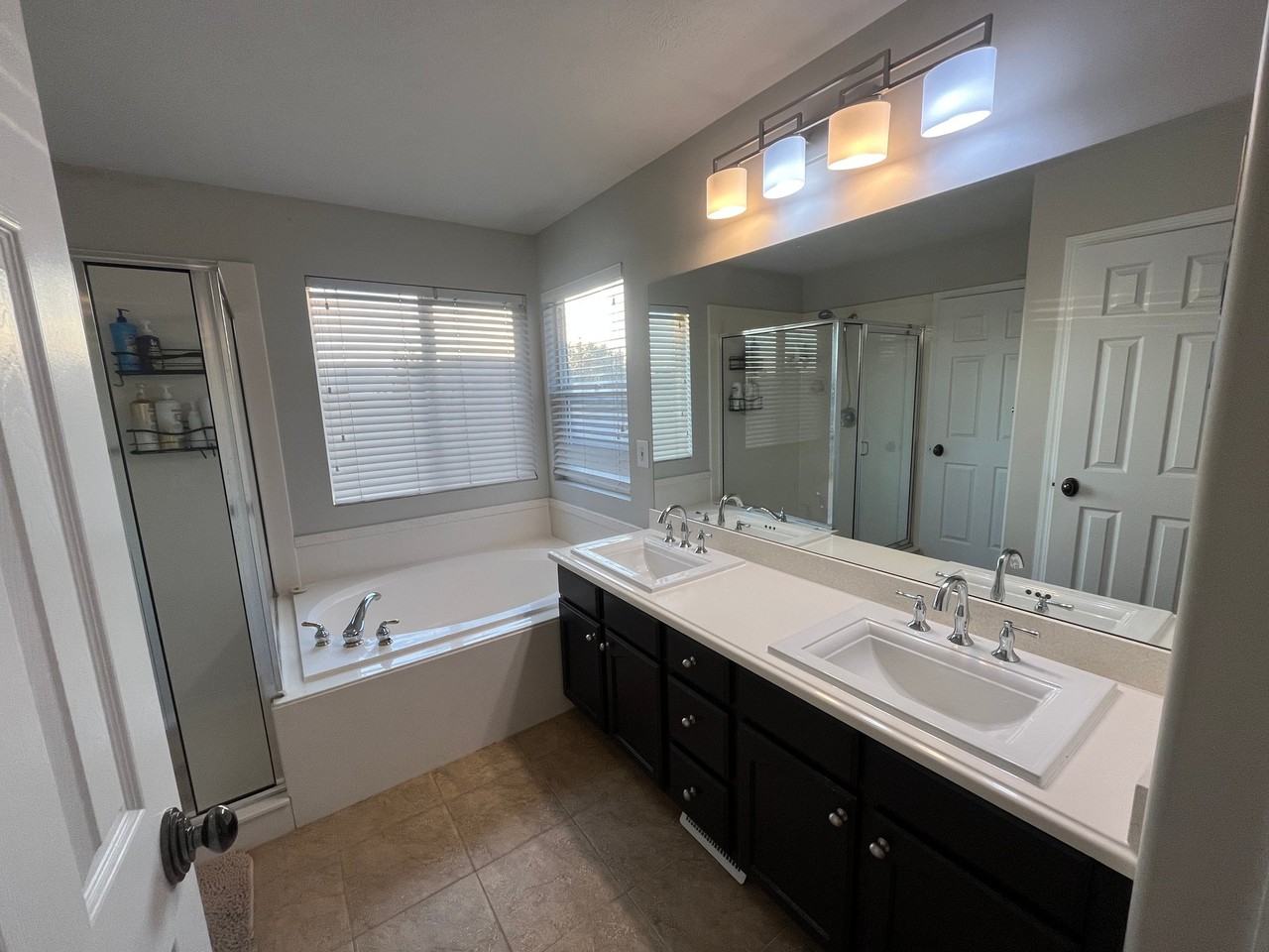 1942 W Pointe Meadow Loop - Photo 3 of 17