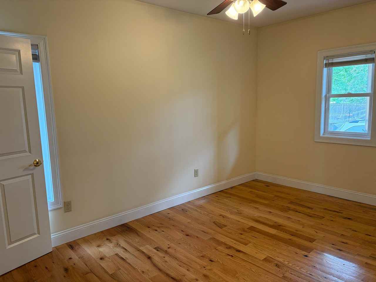 87 North St #1 - Photo 4 of 9