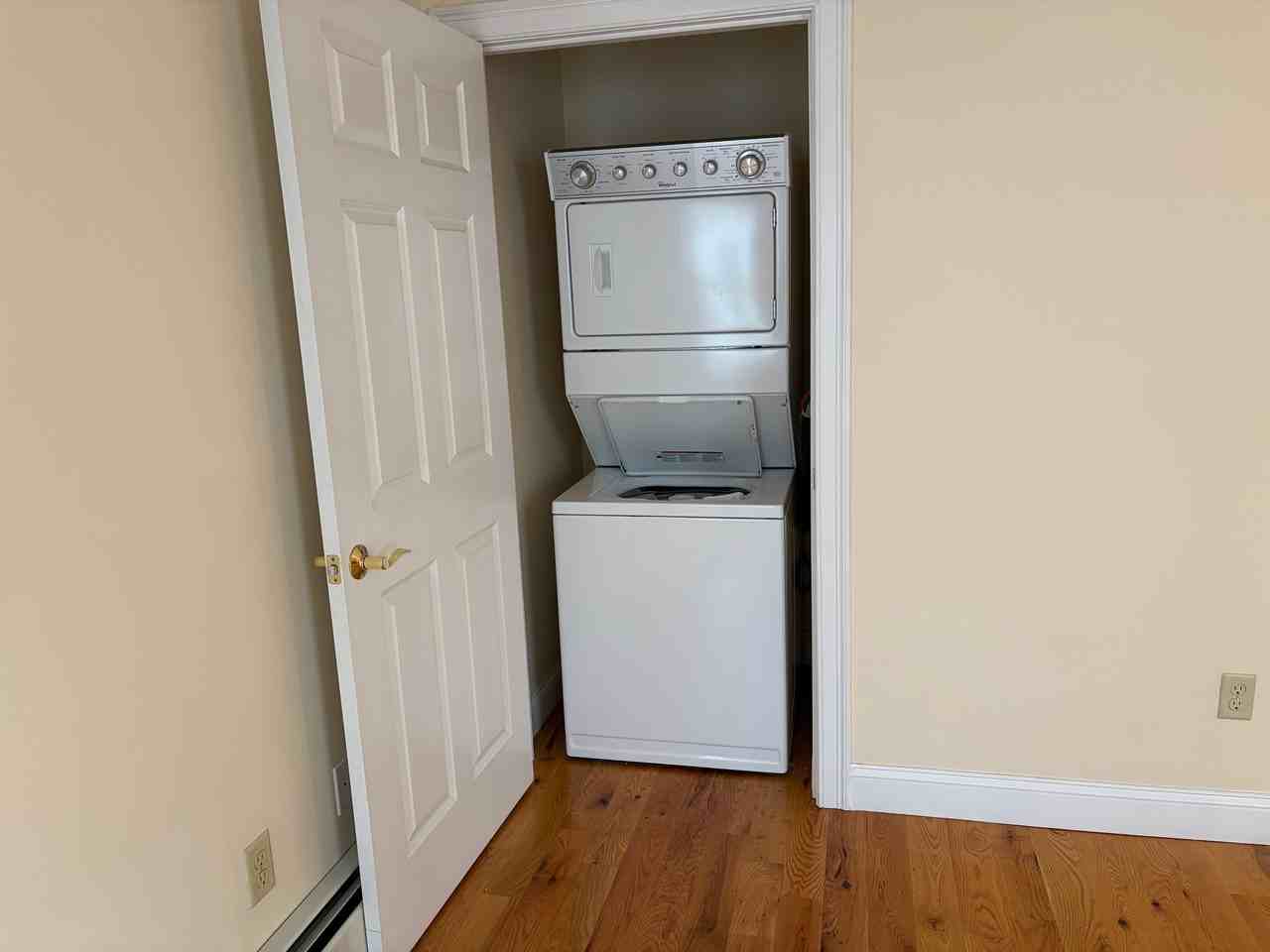 87 North St #1 - Photo 7 of 9