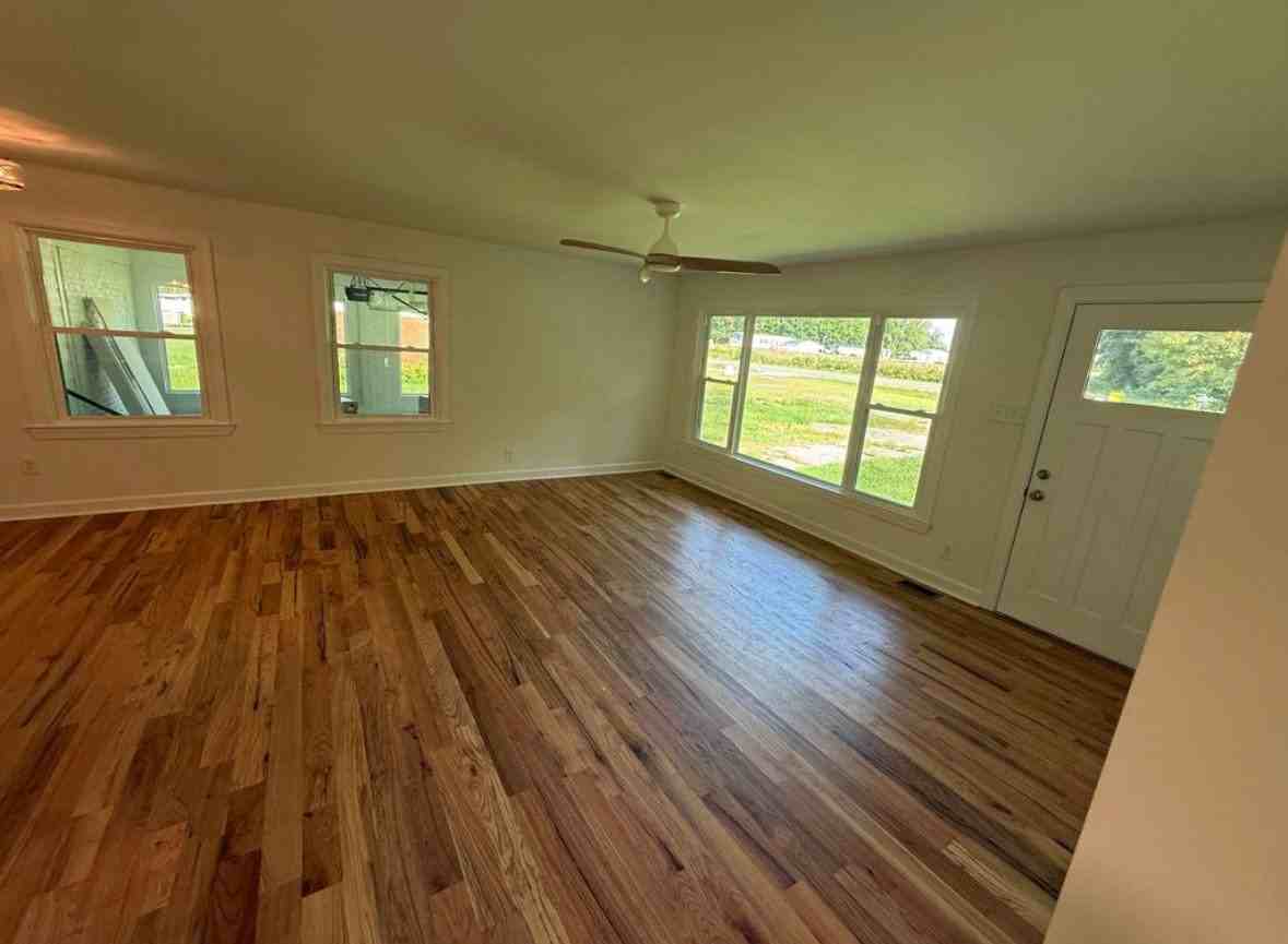 501 Gay Rd - Photo 2 of 17