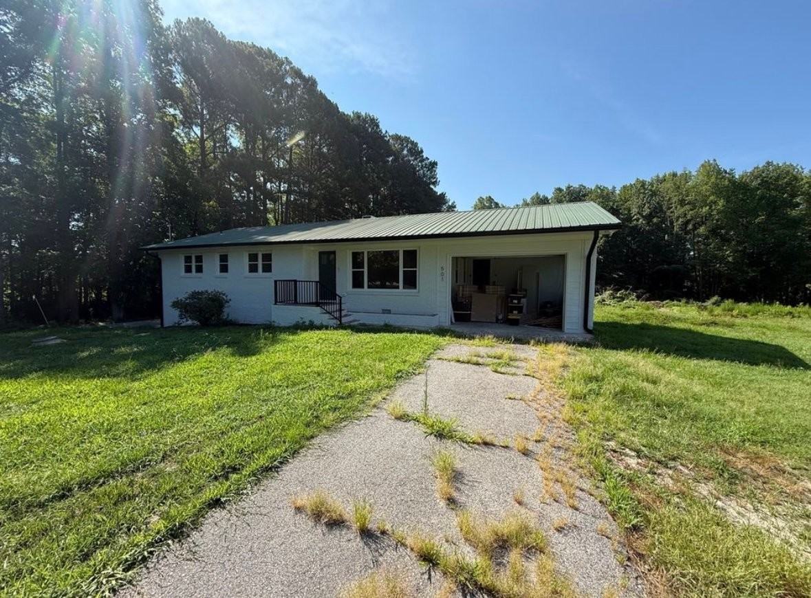 501 Gay Rd - Photo 7 of 17