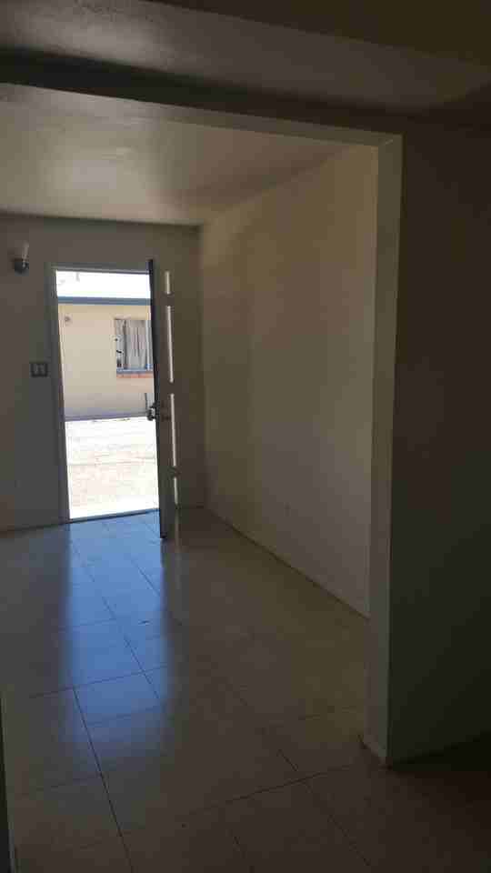 10 E King Rd - Photo 5 of 15