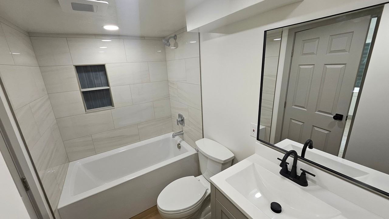 11612 S Hidden Cir - Photo 7 of 12