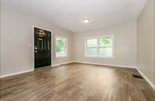 2555 N Trail Ct - Photo 1 of 1
