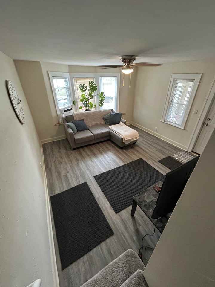 2434 3rd St #0 - Photo 3 of 12