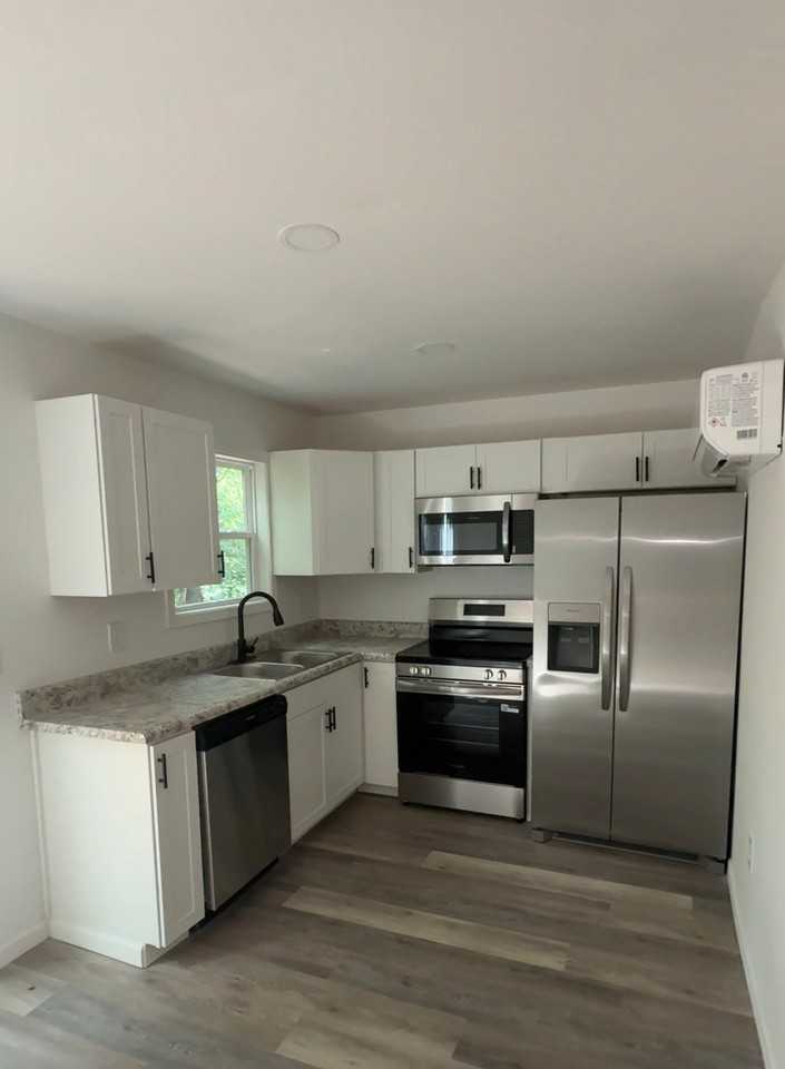 659 Jena Beth Dr #4 - Photo 5 of 12