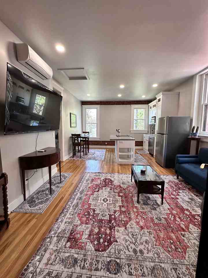 1234 S 1st St #4 - Photo 2 of 50