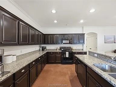 3221 Papa Bear Dr - Photo 3 of 8