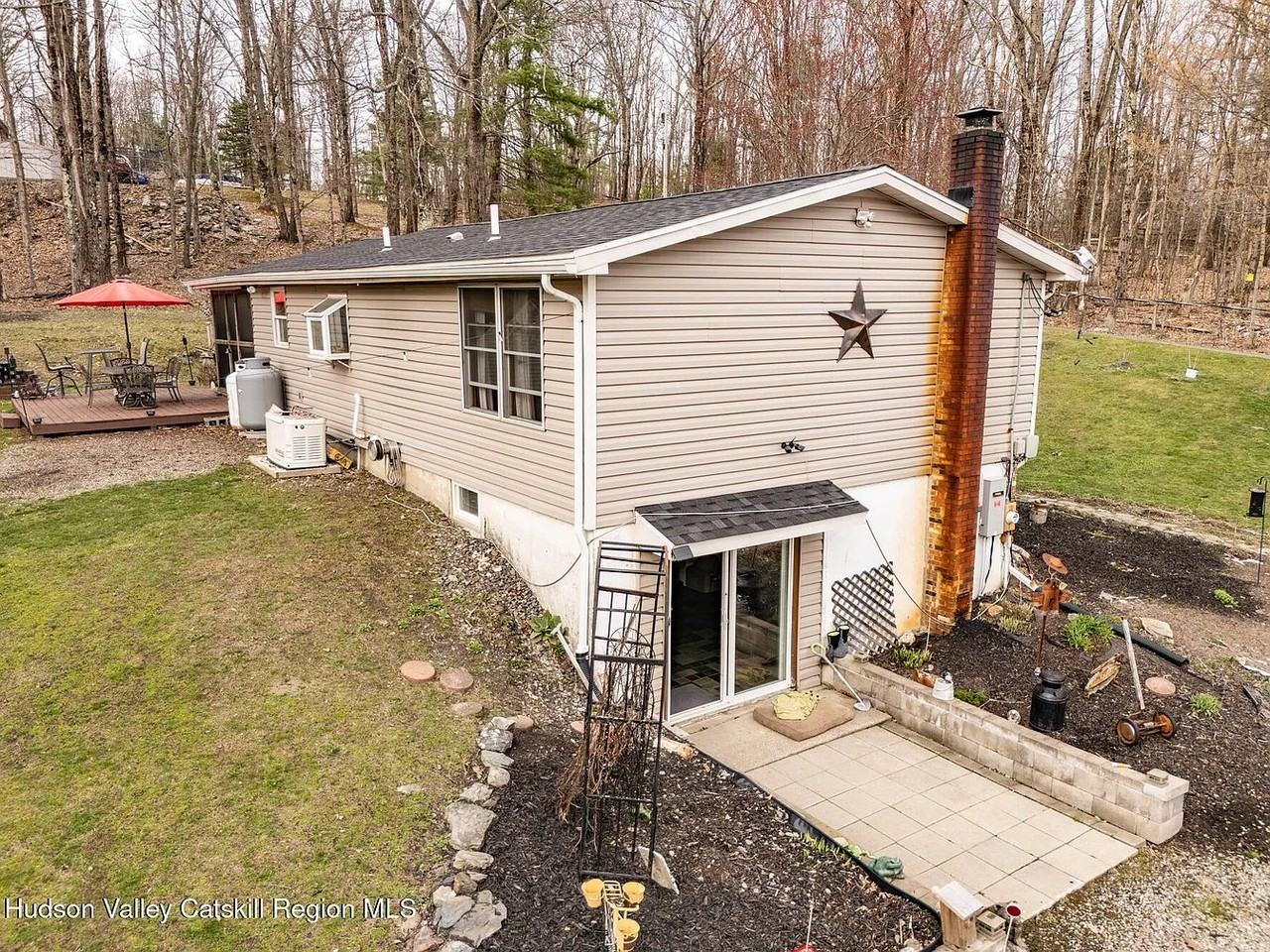 26 Rapp Rd - Photo 4 of 20