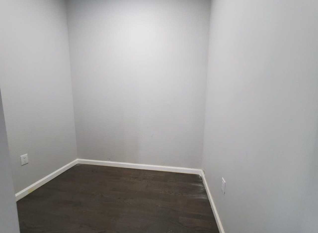 557 Ocean Ave #3 - Photo 4 of 5