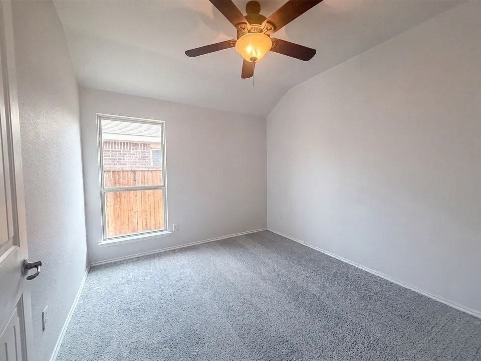 3400 Founders Way - Photo 5 of 15