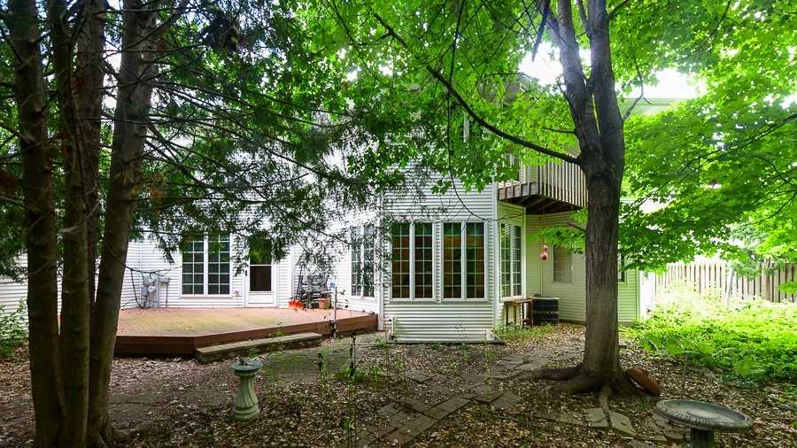17 Pamela Ct #17 - Photo 2 of 14