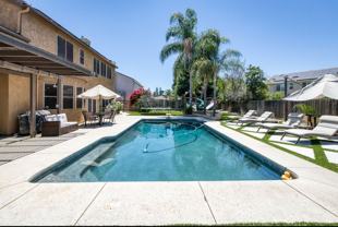 9427 N Winery Ave - Photo 1 of 1