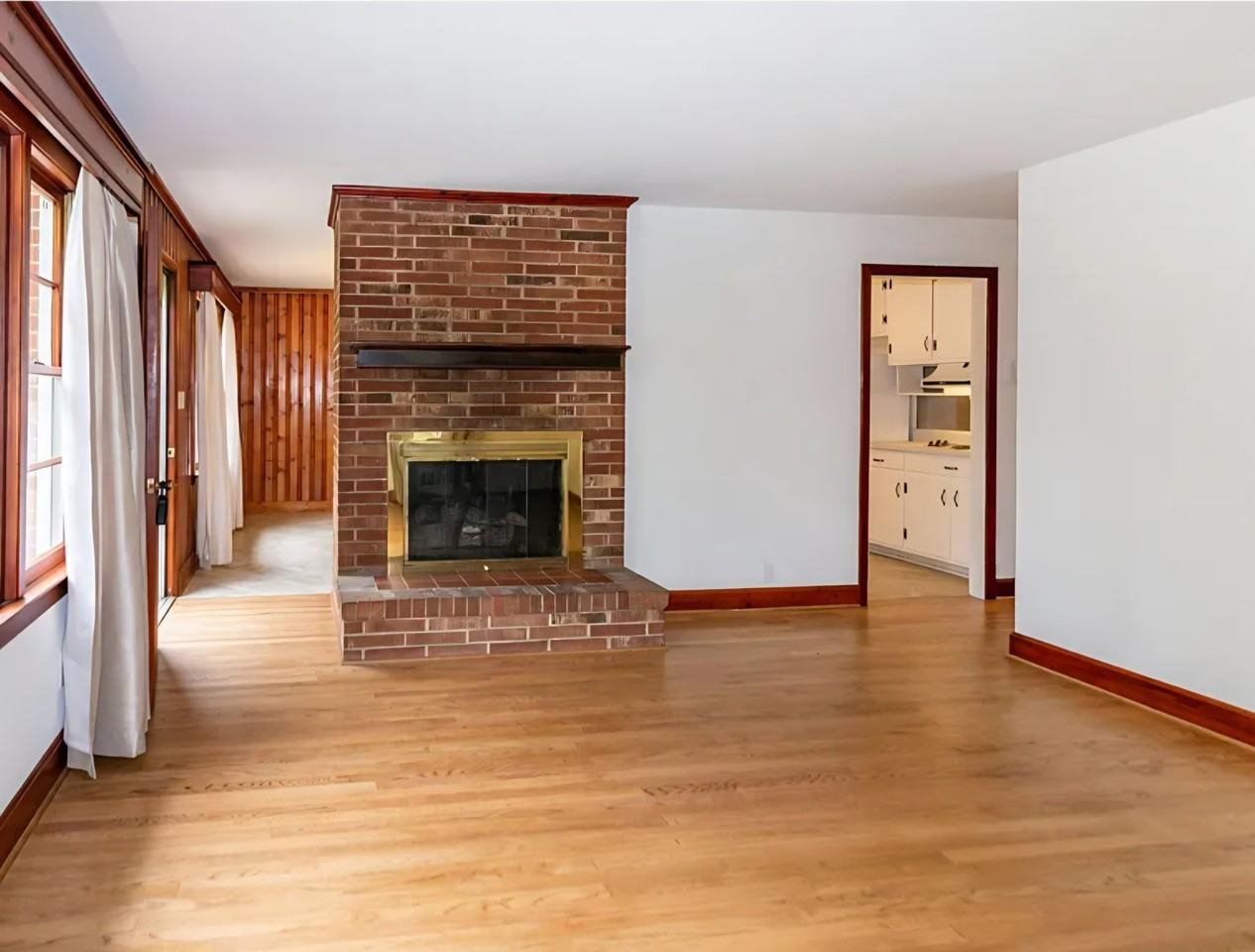 3412 Dogwood Dr - Photo 2 of 15