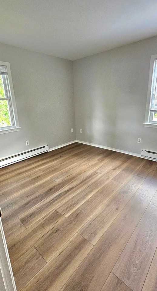 220 Glen Haven Rd #D - Photo 4 of 7