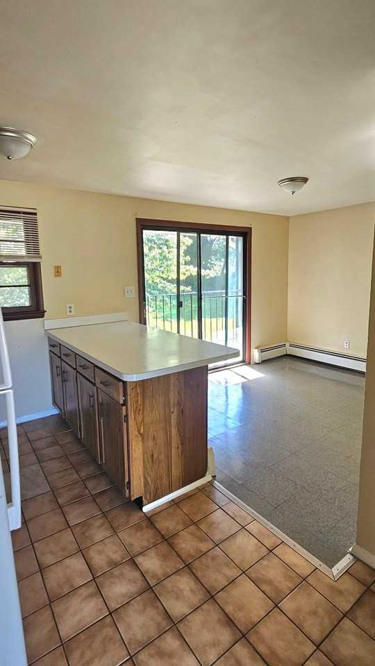 67 Fairview Ave #2R - Photo 2 of 13