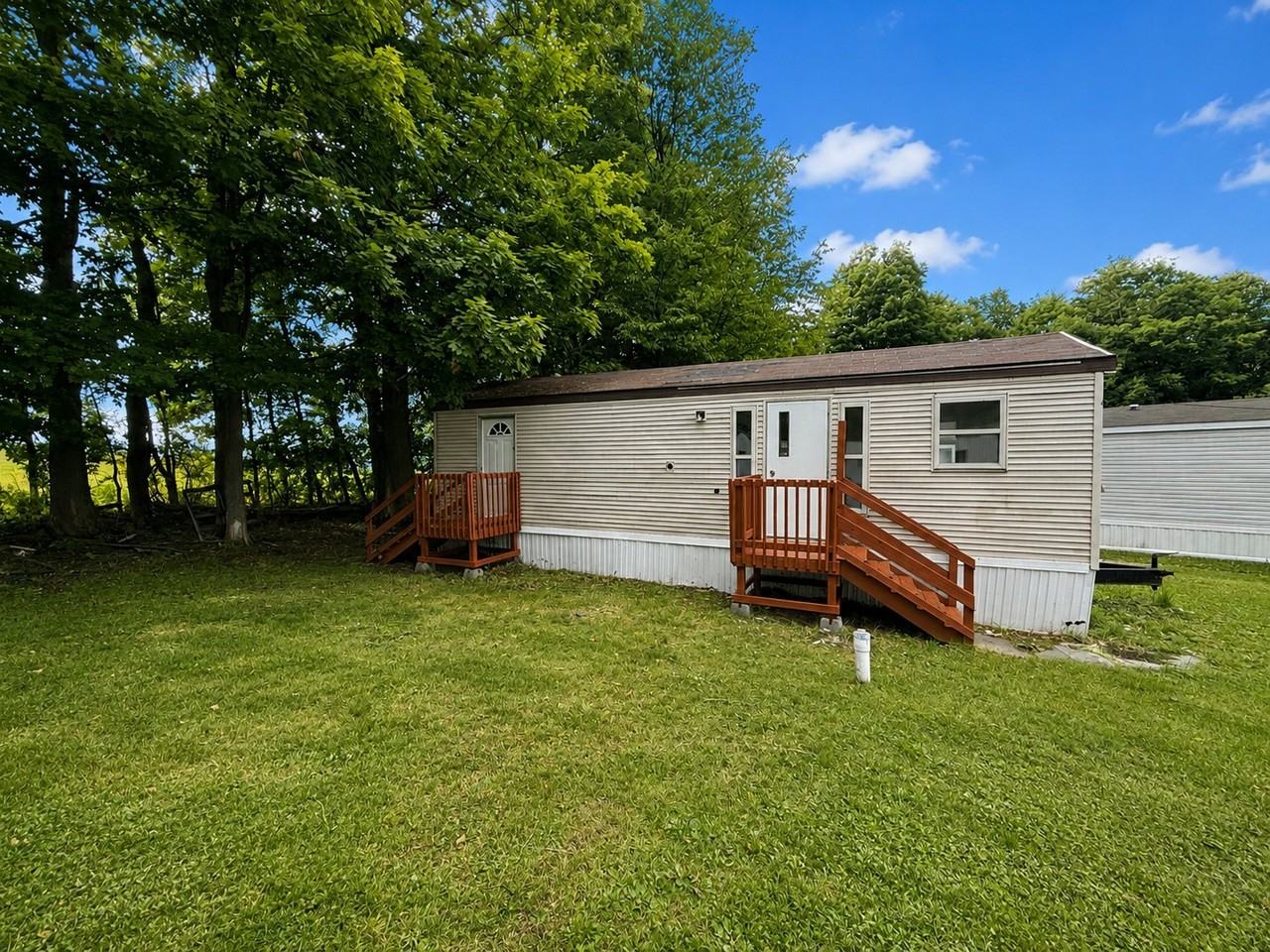 138 Shady Ln #138 - Photo 2 of 15