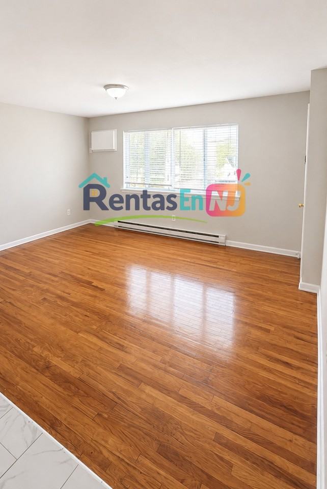95 Mount Vernon Ave #3 - Photo 3 of 8