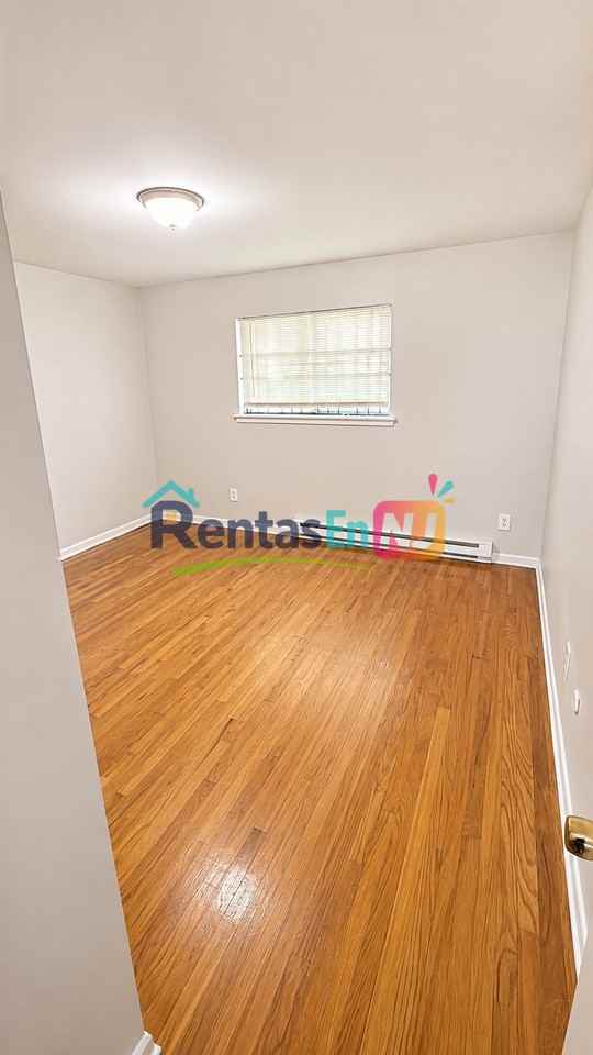 95 Mount Vernon Ave #3 - Photo 7 of 8