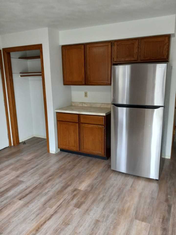 1244 Primrose Ln #0 - Photo 6 of 12