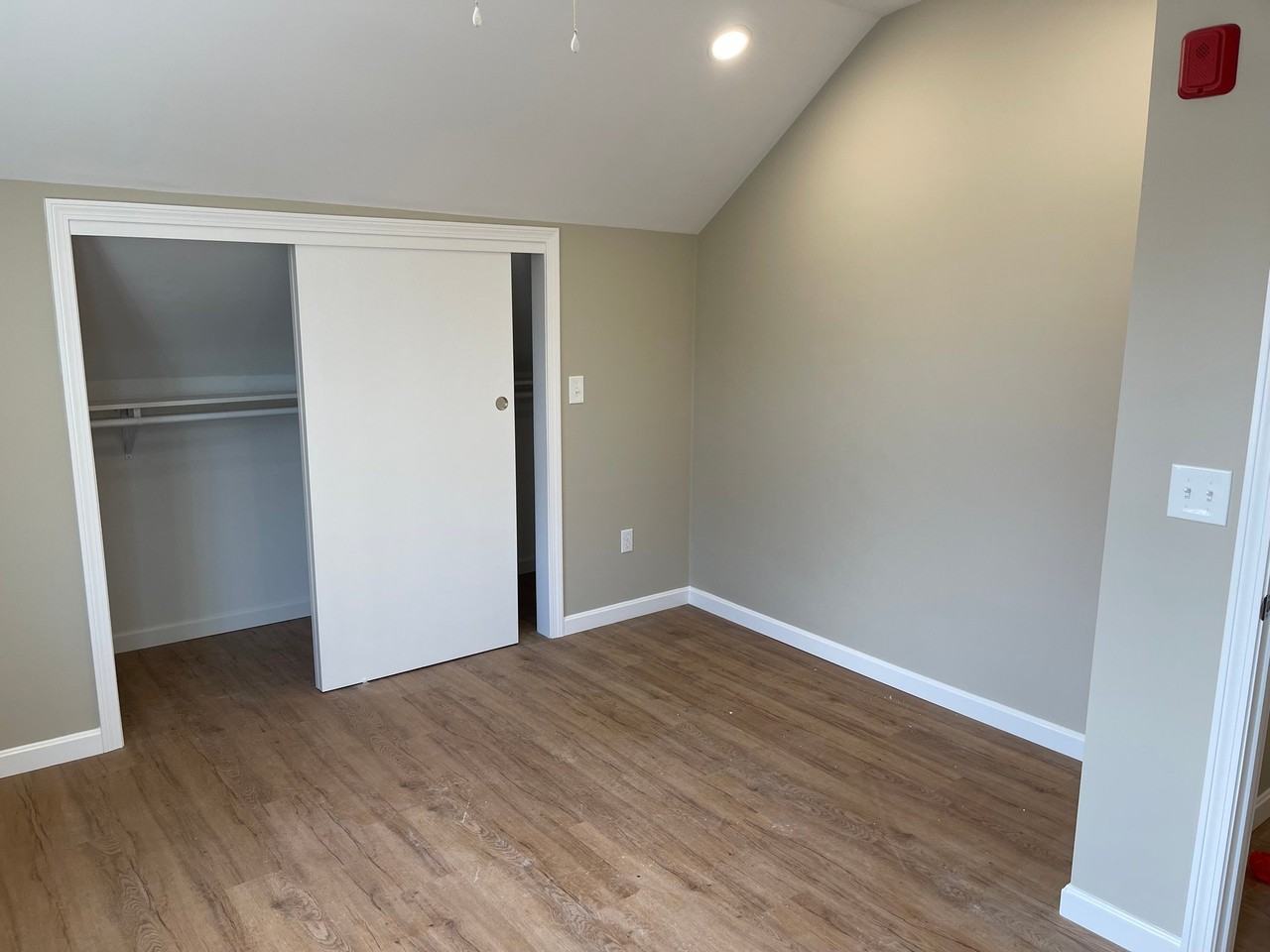 1618 Main St #2 - Photo 6 of 10