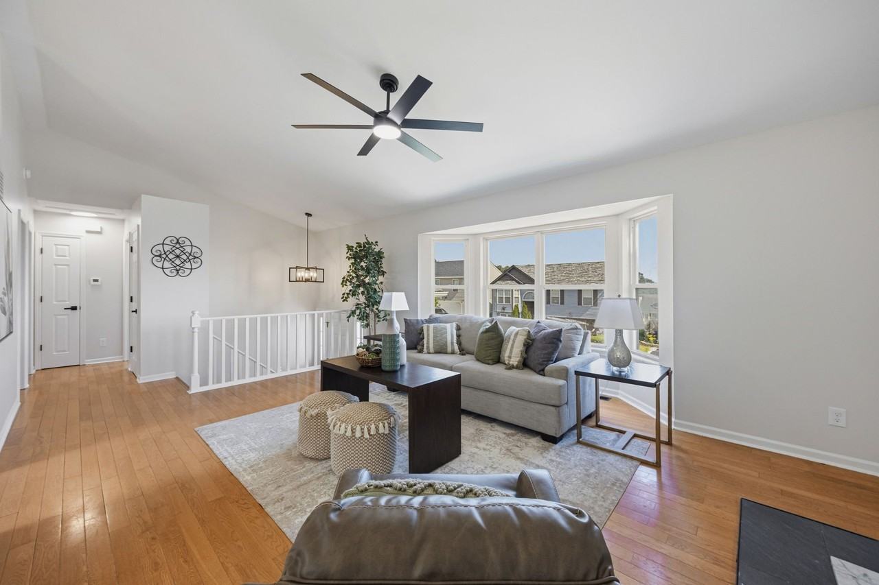 3261 5 Oaks Dr - Photo 6 of 20