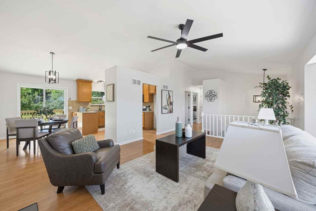 3261 5 Oaks Dr - Photo 7 of 20
